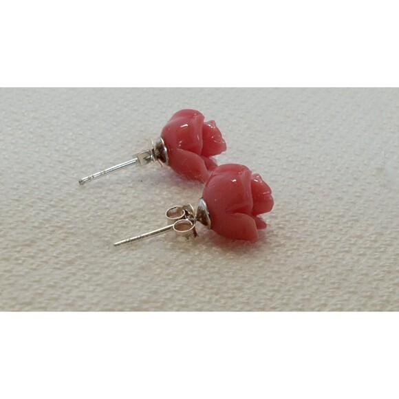 Elegant Pink Rose Stud Earrings - Picture 3 of 7